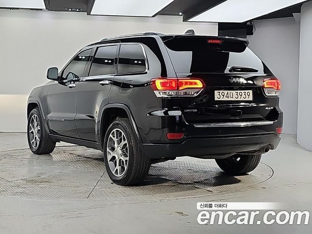 Jeep Cherokee 2021 — photo 4