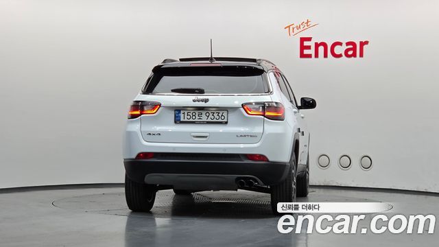Jeep Compass 2022 — photo 4