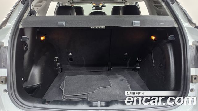 Jeep Compass 2022 — photo 23