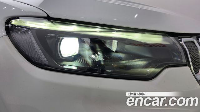 Jeep Compass 2022 — photo 8