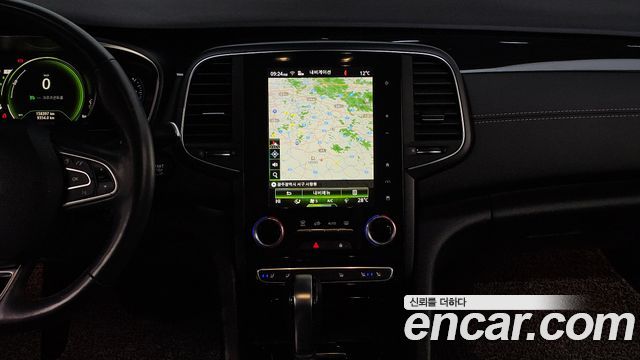 Renault Korea SM6 2019 — photo 20