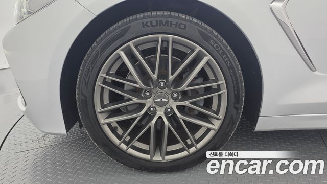 Genesis G70 2018 — photo 5