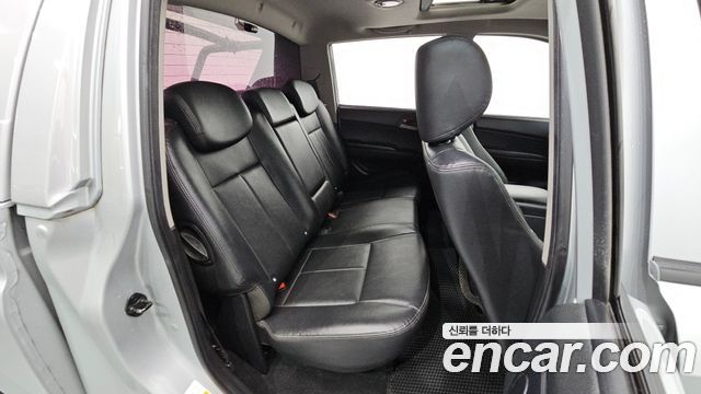 KG Mobility KORANDO 2016 — photo 17