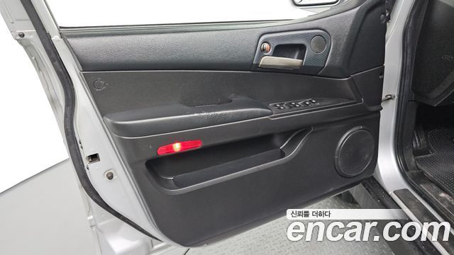 KG Mobility KORANDO 2016 — photo 14