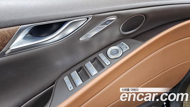 Genesis G80 2021 — photo 29
