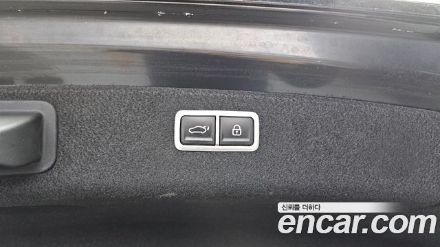 Genesis G80 2021 — photo 32