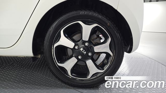 Kia RAY 2016 — photo 7