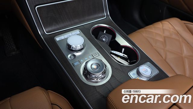 Genesis GV80 2025 — photo 12