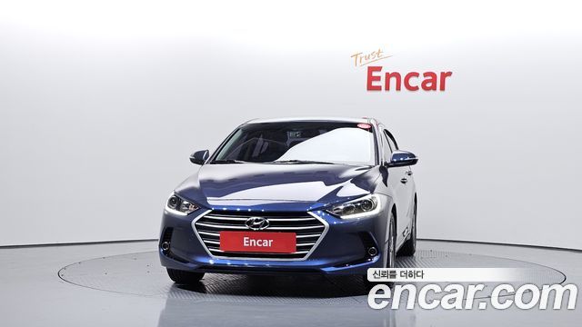 Hyundai AVANTE 2017 — photo 3