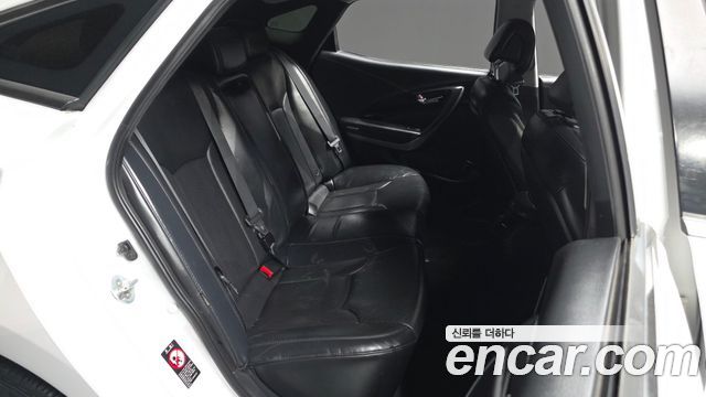 Hyundai Grandeur 2015 — photo 12