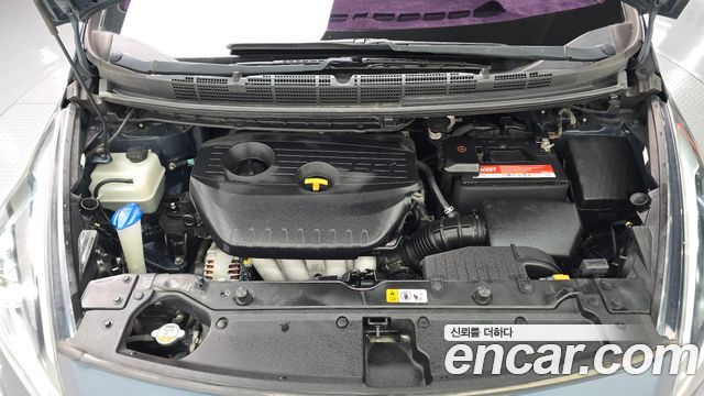 Kia Carens 2018 — photo 6
