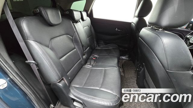 Kia Carens 2018 — photo 18