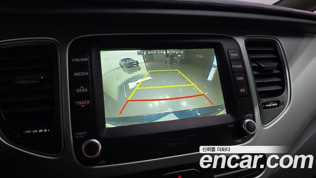 Kia Carens 2018 — photo 21