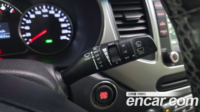 Kia Carens 2018 — photo 27
