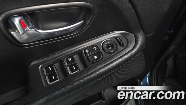 Kia Carens 2018 — photo 28
