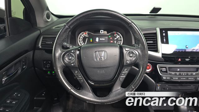 Honda Pilot 2017 — photo 19