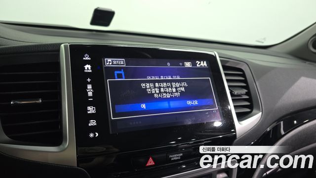 Honda Pilot 2017 — photo 22