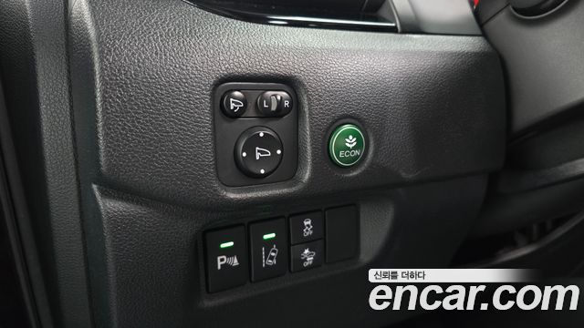 Honda Pilot 2017 — photo 30