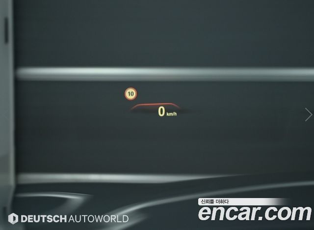 BMW 5-Series 2018 — photo 17