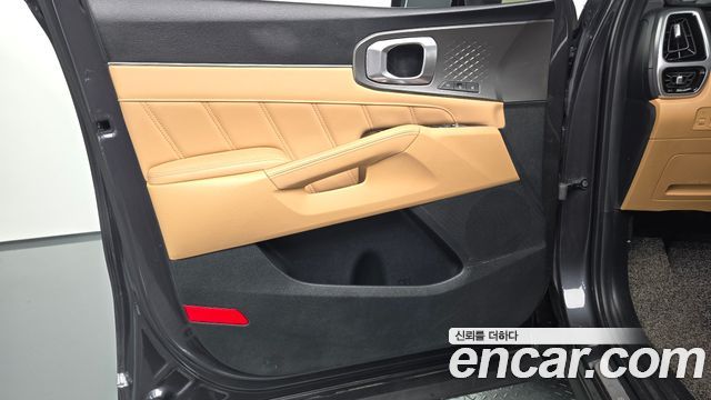 Kia Sorento 2023 — photo 14