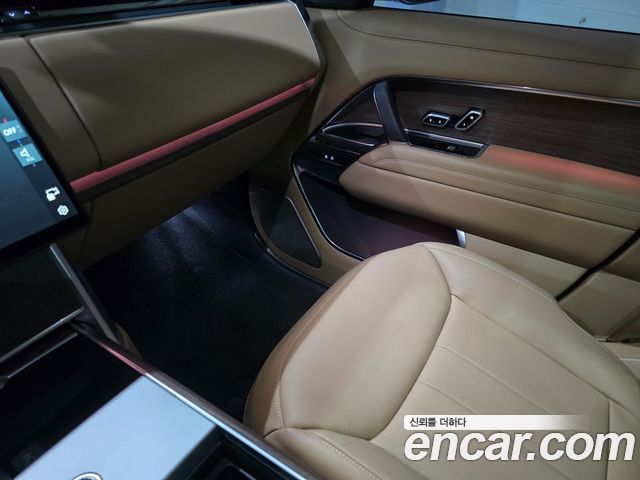 Land Rover Range Rover 2026 — photo 10