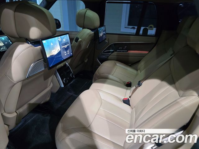 Land Rover Range Rover 2026 — photo 12