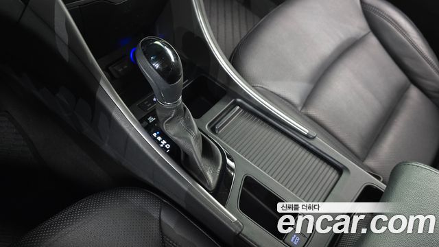 Hyundai Sonata 2014 — photo 9