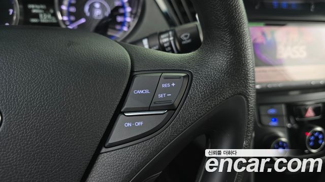 Hyundai Sonata 2014 — photo 18