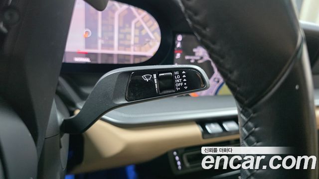Porsche 911 2021 — photo 25