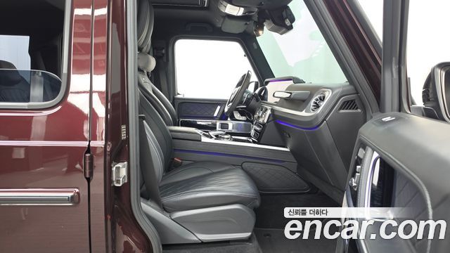 Mercedes-Benz G-Class 2021 — photo 17