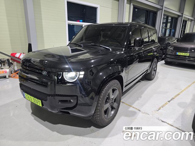 Land Rover Defender 2026 — photo 2