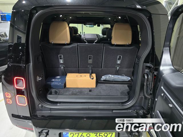 Land Rover Defender 2026 — photo 15