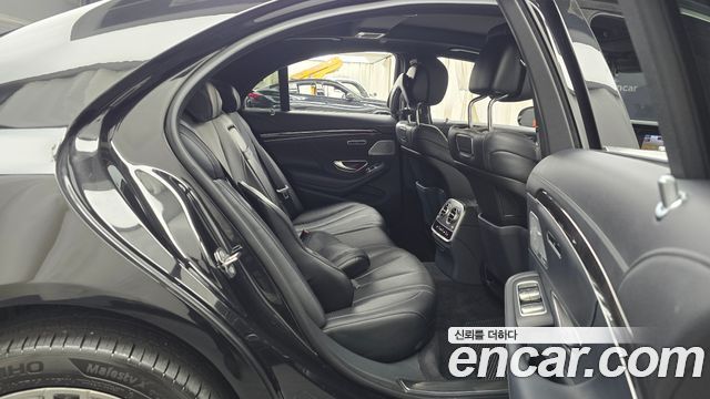 Mercedes-Benz S-Class 2019 — photo 12