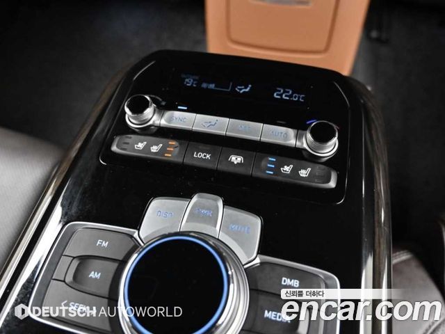 Genesis G90 2022 — photo 16