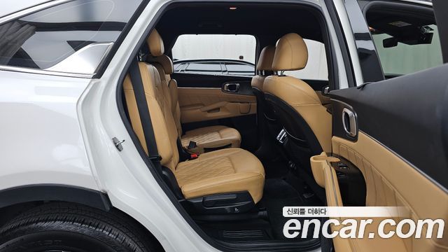 Kia Sorento 2021 — photo 18
