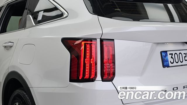 Kia Sorento 2021 — photo 9