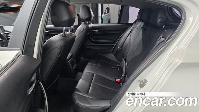 BMW 1-Series 2017 — photo 18