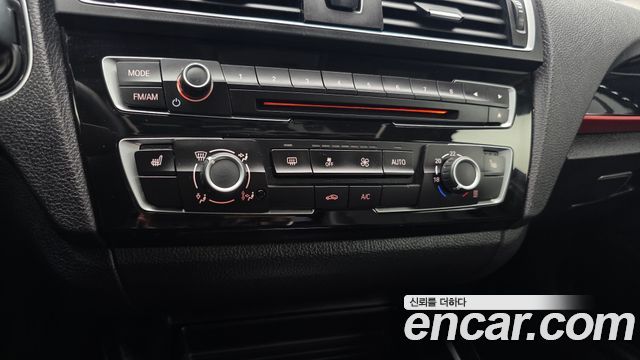BMW 1-Series 2017 — photo 24