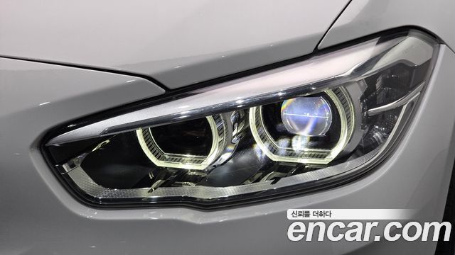 BMW 1-Series 2017 — photo 8