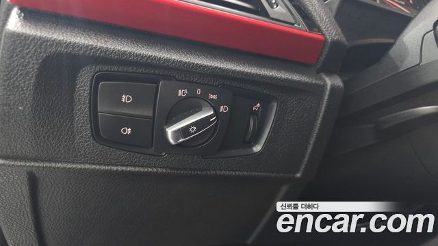 BMW 1-Series 2017 — photo 28