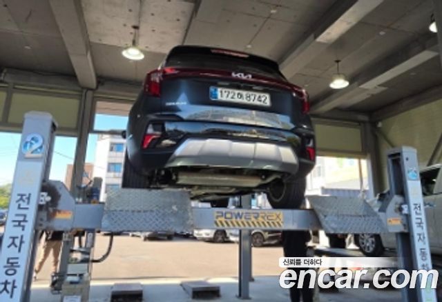 Kia Seltos 2023 — photo 2
