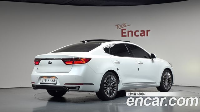 Kia K7 2019 — photo 2
