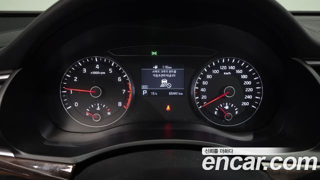 Kia K7 2019 — photo 11