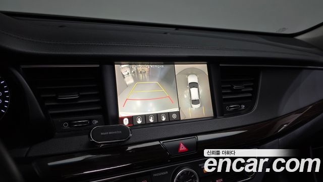 Kia K7 2019 — photo 20