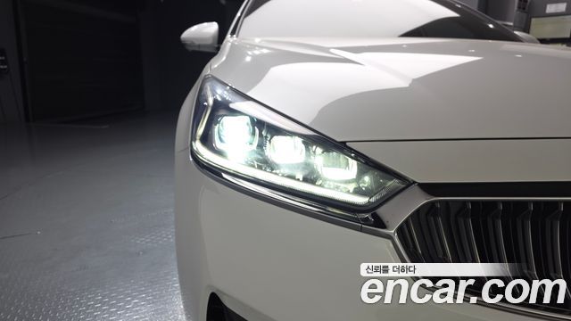 Kia K7 2019 — photo 8
