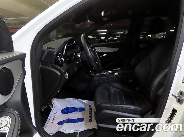Mercedes-Benz GLC-Class 2021 — photo 6