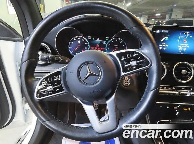 Mercedes-Benz GLC-Class 2021 — photo 8