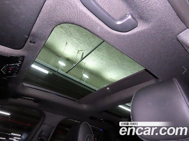 Mercedes-Benz GLC-Class 2021 — photo 14