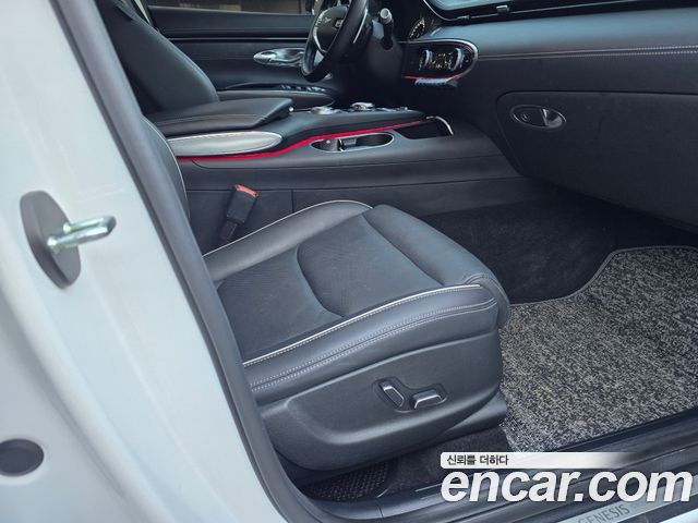 Genesis GV70 2024 — photo 7