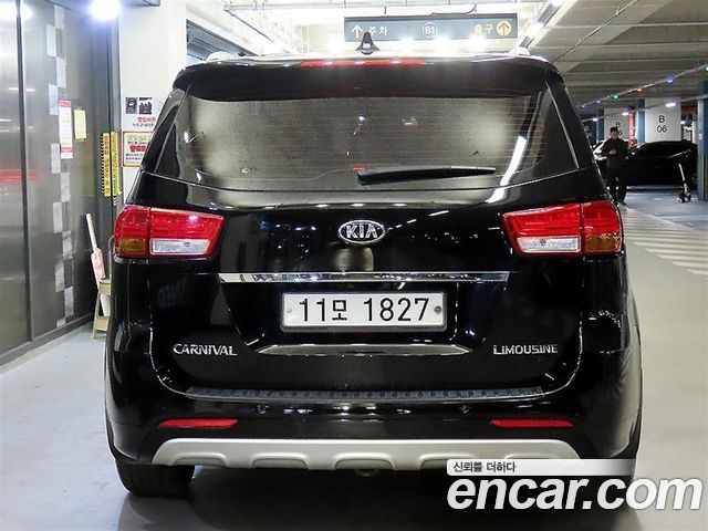 Kia Canival 2016 — photo 5
